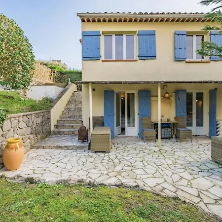 Chic Webb Villa Cannes
